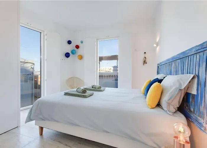 Villa Casa Lima - State Of The Art With Views And Pool In