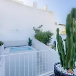 Villa Casa Lima - State Of The Art With Views And Pool In