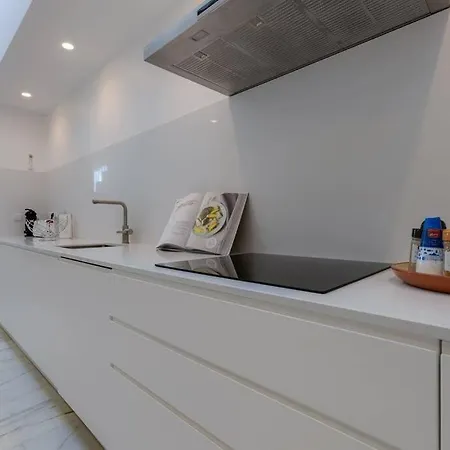 Casa Lima - State Of The Art With Views And Pool In