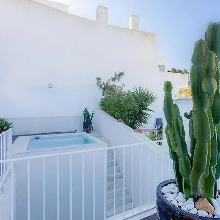 Villa Casa Lima - State Of The Art With Views And Pool In Ferragudo