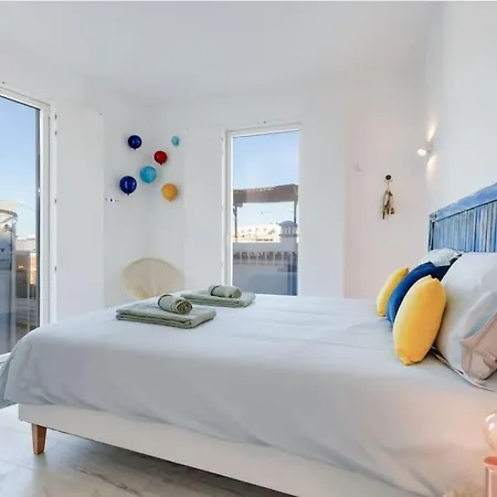 Villa Casa Lima - State Of The Art With Views And Pool In Ferragudo