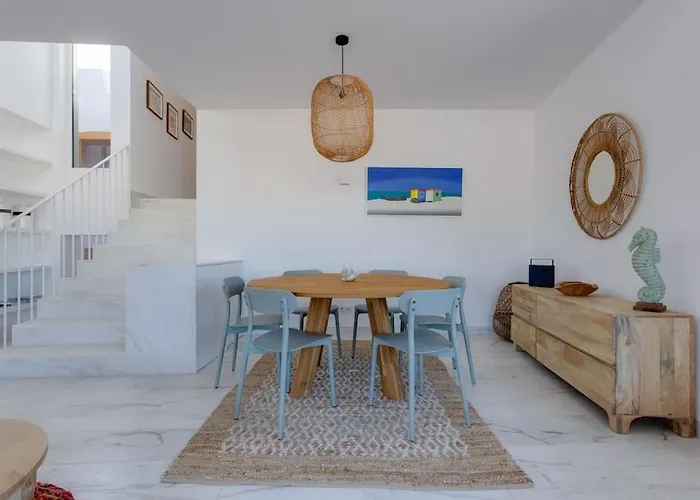Casa Lima - State Of The Art With Views And Pool In Villa Ferragudo (Faro)