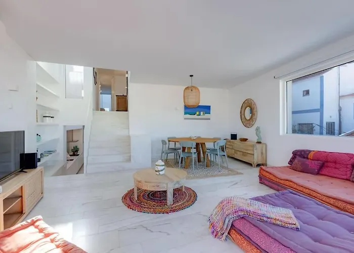 Villa Casa Lima - State Of The Art With Views And Pool In Ferragudo